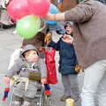 More balloons for sprogs, Uni: PPSU "Jazz" RAG Street Parade, Plymouth, Devon - 17th February 1986