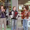 Buskers do their thing, Uni: A Van Gogh Grant Cuts Protest, Plymouth, Devon - 1st March 1986