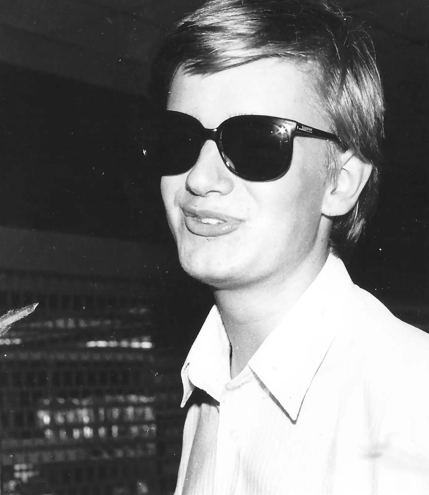 Nosher with some crazy shades, from Uni: The First Year in Black and White, Plymouth Polytechnic, Devon - 8th April 1986