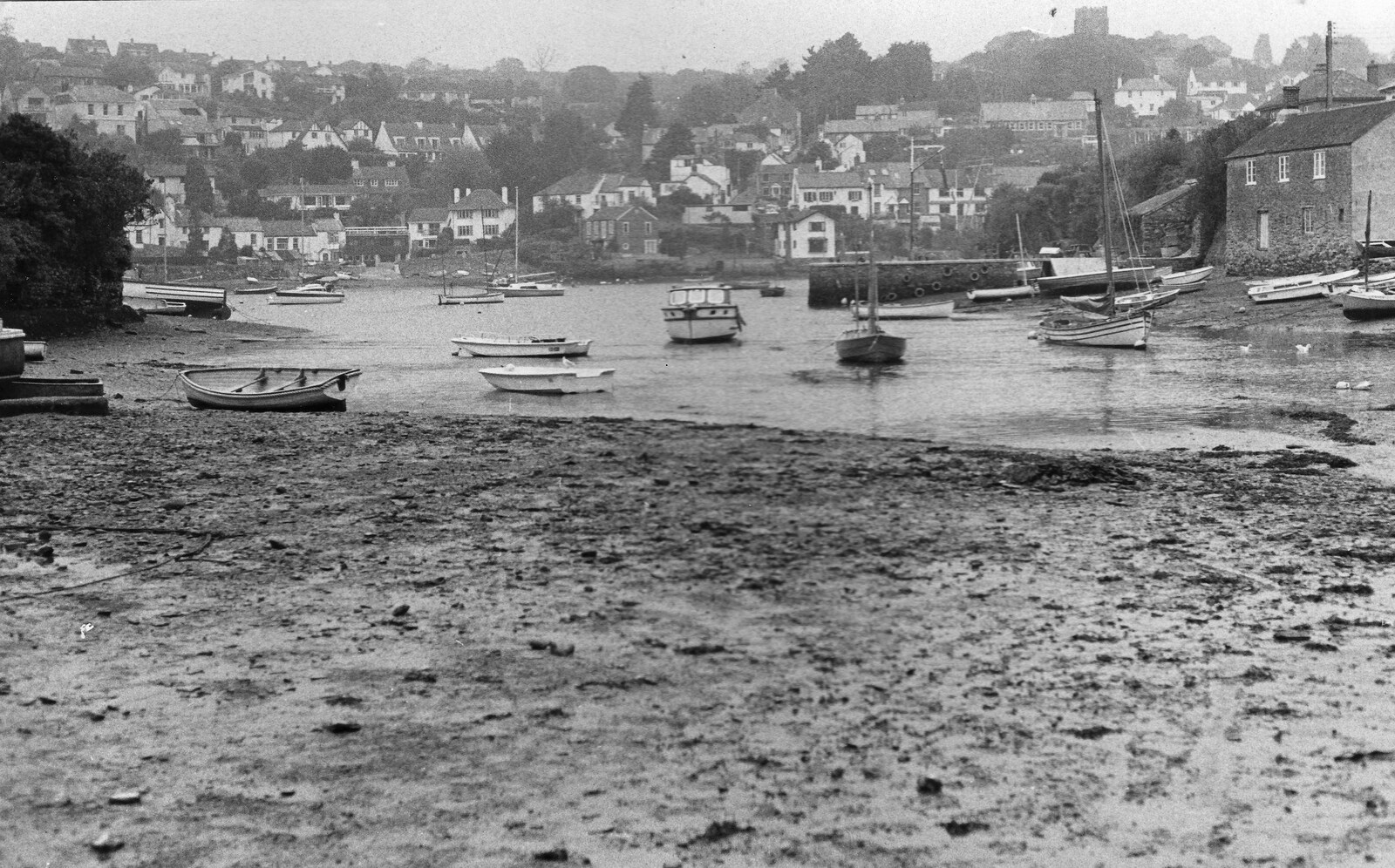 Noss Mayo, maybe from Uni: The First Year in Black and White, Plymouth Polytechnic, Devon - 8th April 1986