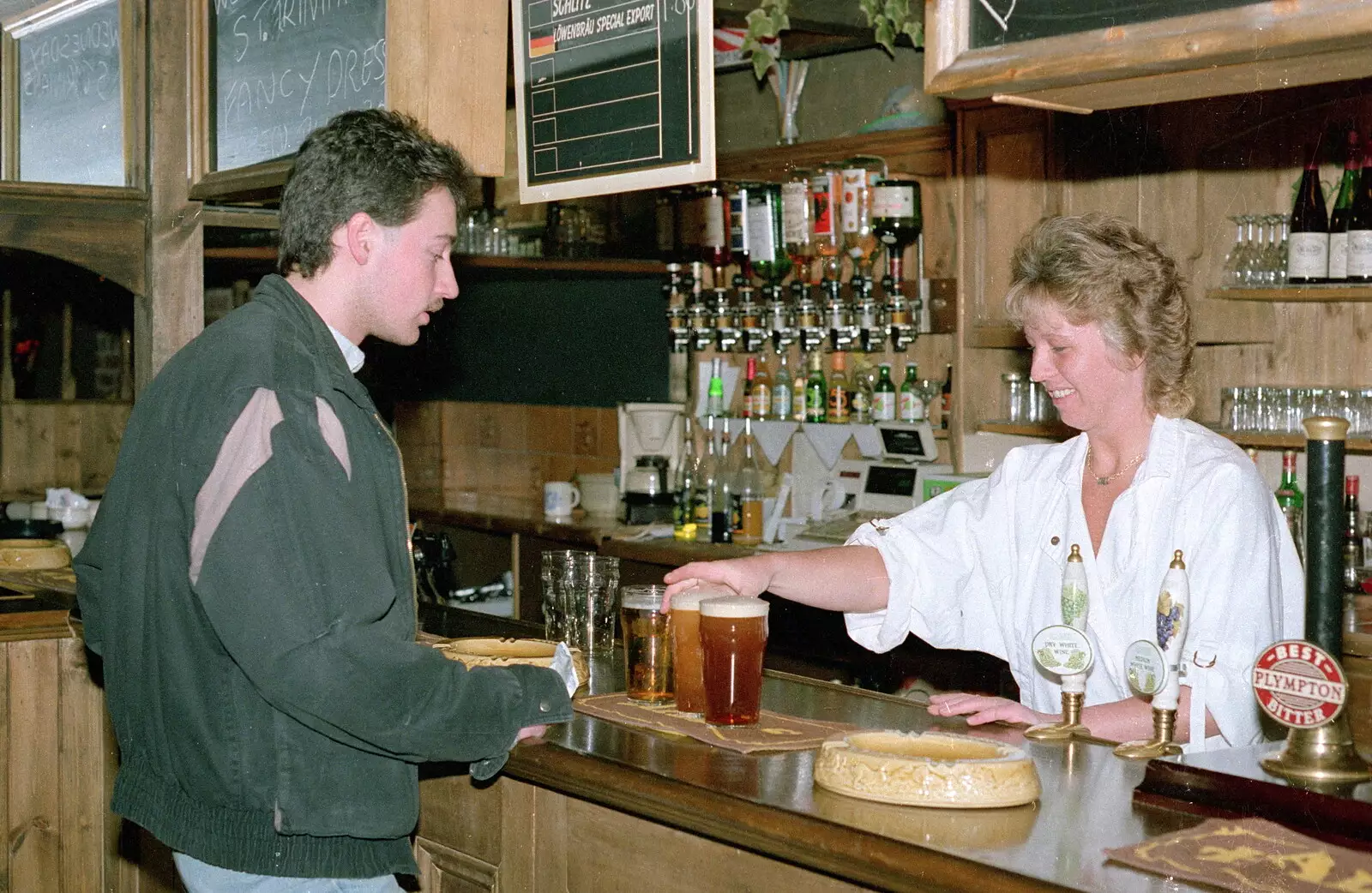 Mark gets the beers in at the James Street Vaults, from Uni: A Night In The Bank and Fly Magazine, Plymouth Polytechnic, Devon - March 10th 1986