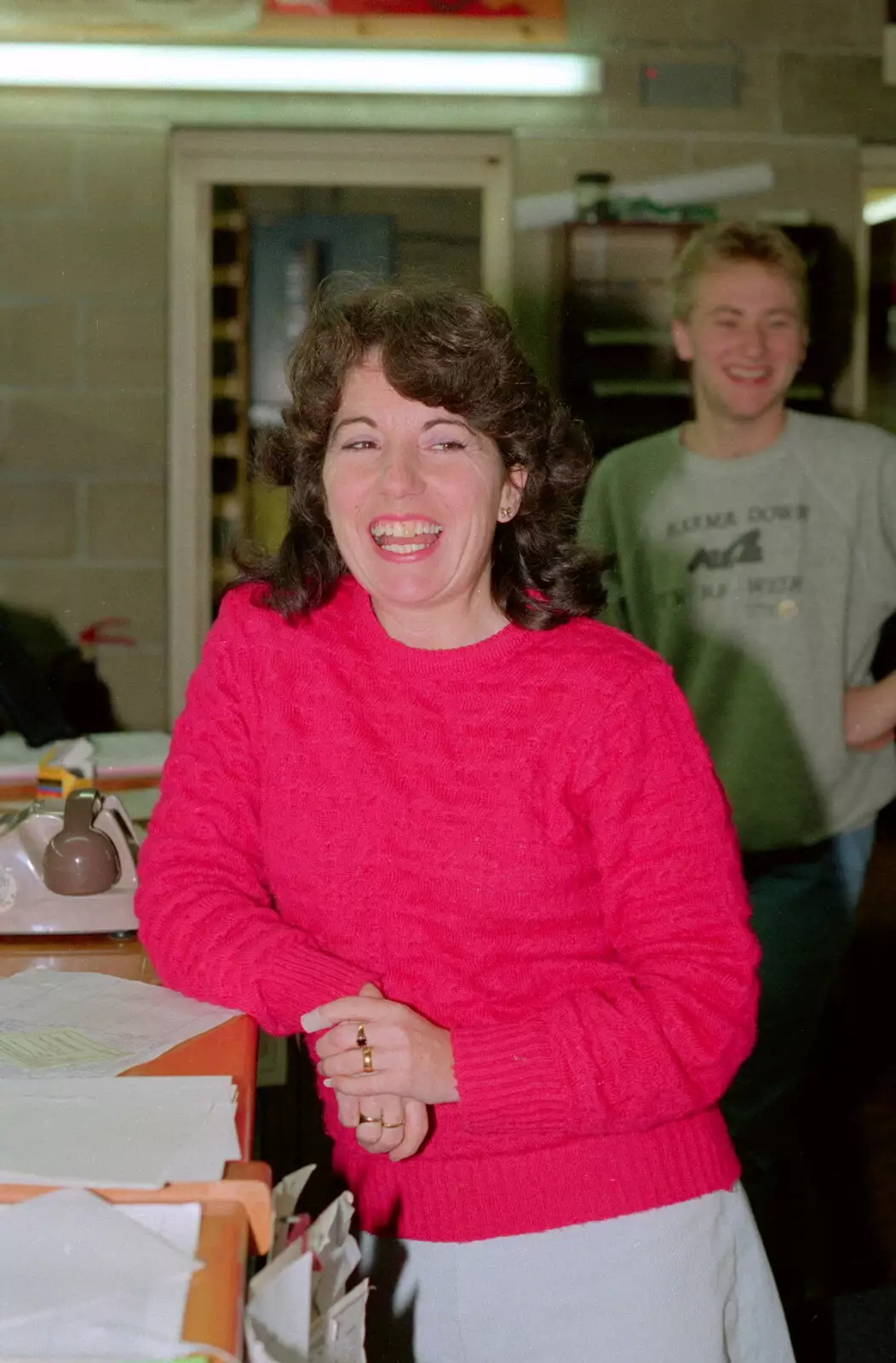 Maureen leans on the office counter, from Uni: PPSU Office Staff and a Night in the Students' Union Bar, Plymouth - 15th March 1986