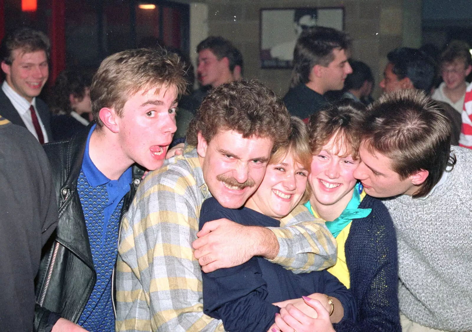 Sam Kennedy and his girfriend, with others, from Uni: PPSU Office Staff and a Night in the Students' Union Bar, Plymouth - 15th March 1986