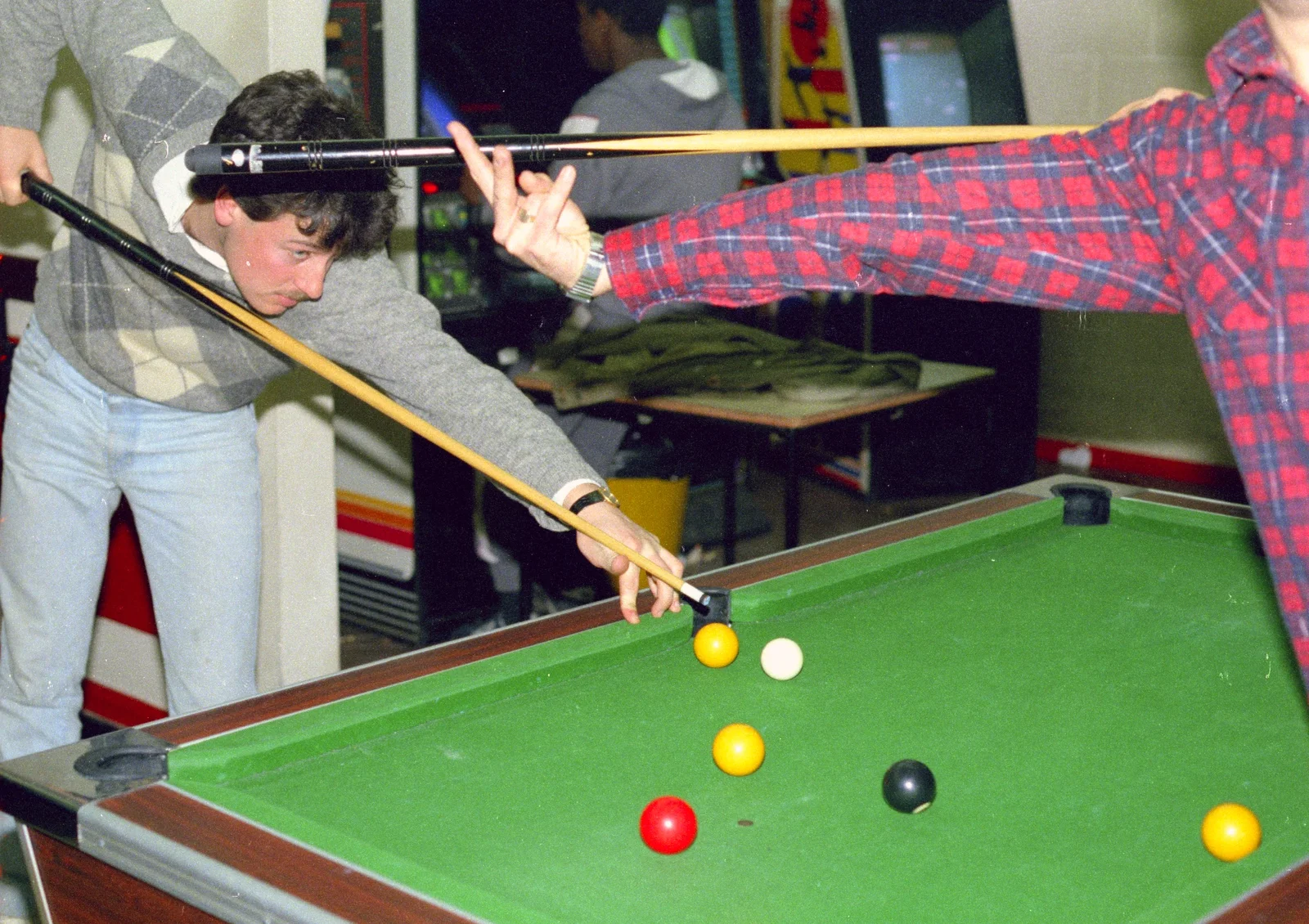 Mark Wilkins plays a bit of pool in the SU, from Uni: The End of Term and Whitsand Bay, Plymouth and New Milton - 21st March 1986