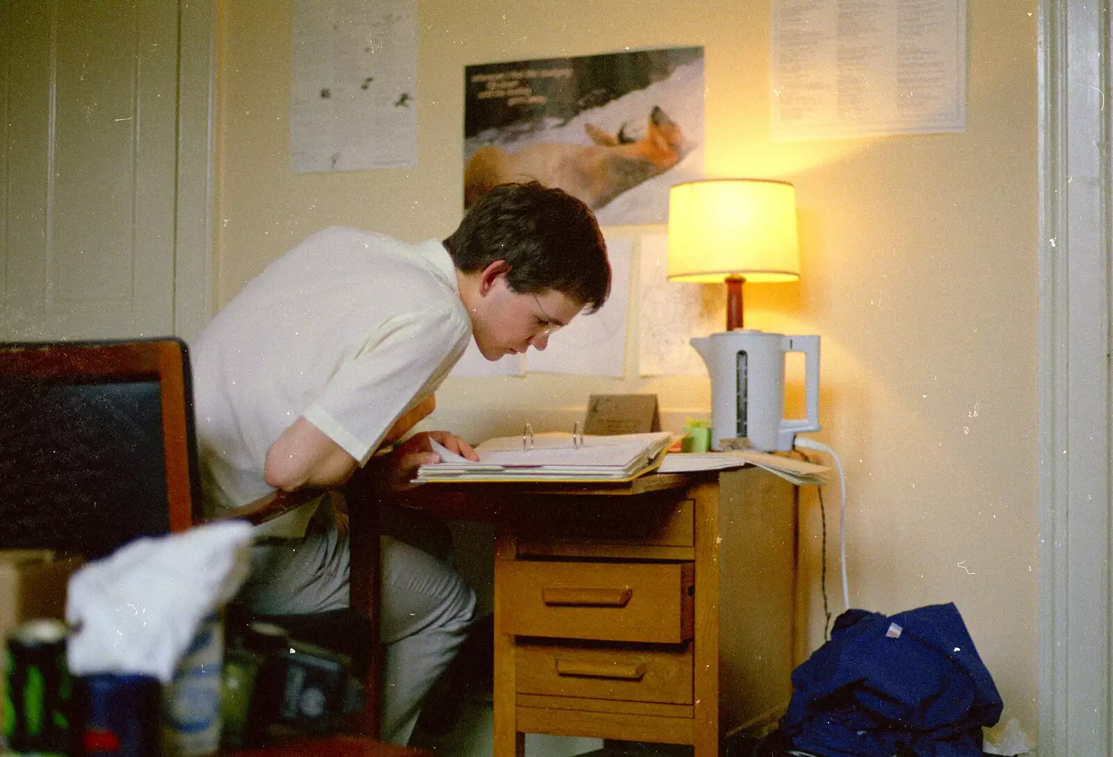 Phil does a spot of studying, from A Trip to Trinity College, Cambridge - 23rd March 1986