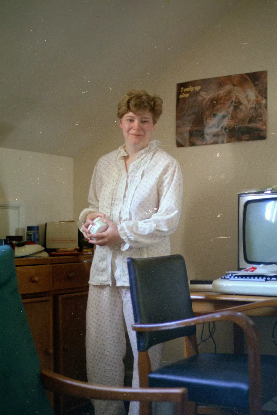 Anna in her pyjamas, and an actual VIC 20!, from A Trip to Trinity College, Cambridge - 23rd March 1986