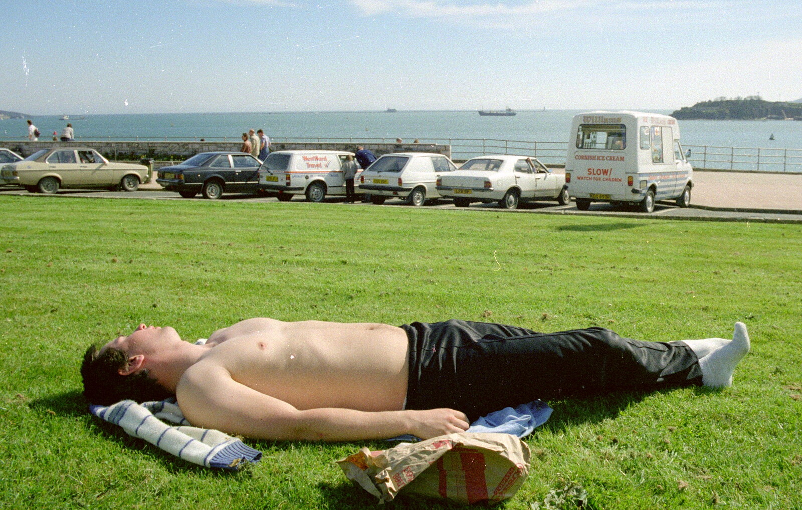 Riki does sunbathing on the Hoe from Uni: The End of Easter Holidays, Ford Cottage and Plymouth Hoe, Hampshire and Devon - 10th April 1986
