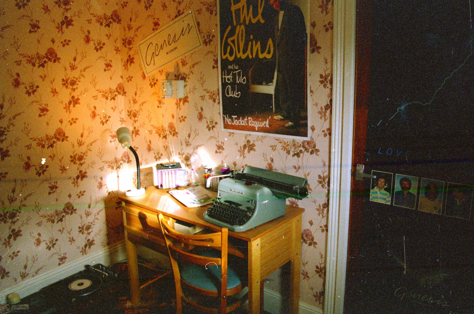 Nosher's Cromwell Road bedroom from Uni: Student Politics, and Hanging Around The Hoe, Plymouth - 12th April 1986