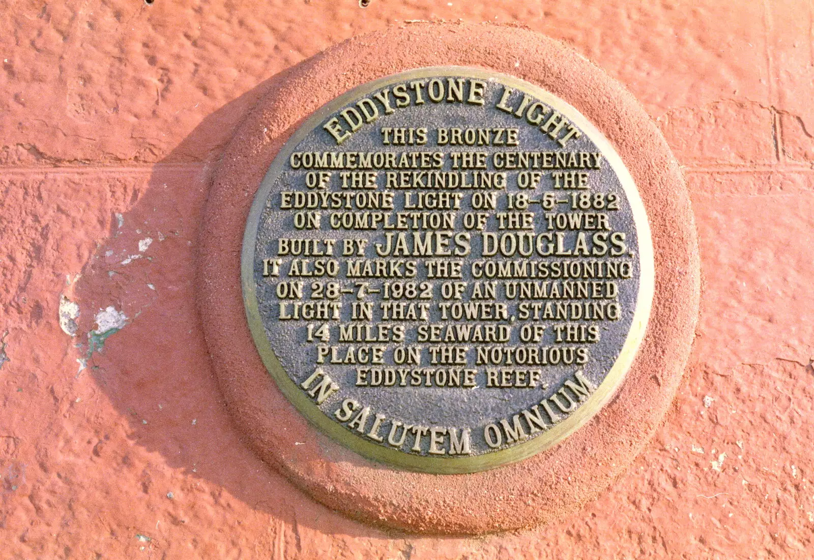 The commemorative plaque on Smeaton's Tower, from Uni: Scenes of Plymouth and the PPSU Bar, Plymouth Polytechnic, Devon - 28th April 1986