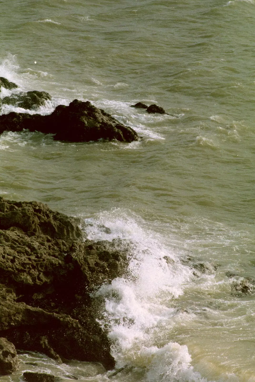 Waves thrash on the rocks, from Uni: Scenes of Plymouth and the PPSU Bar, Plymouth Polytechnic, Devon - 28th April 1986