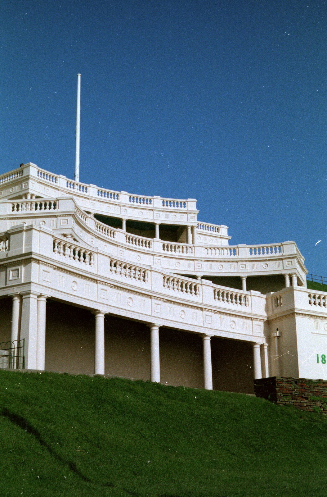 The Belvedere on Plymouth Hoe from Uni: Scenes of Plymouth and the PPSU Bar, Plymouth Polytechnic, Devon - 28th April 1986