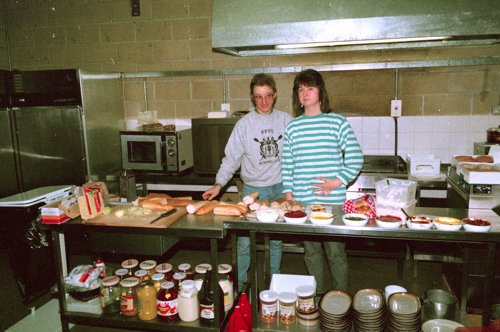 The PPSU burger and snack kitchen from Uni: Scenes of Plymouth and the PPSU Bar, Plymouth Polytechnic, Devon - 28th April 1986