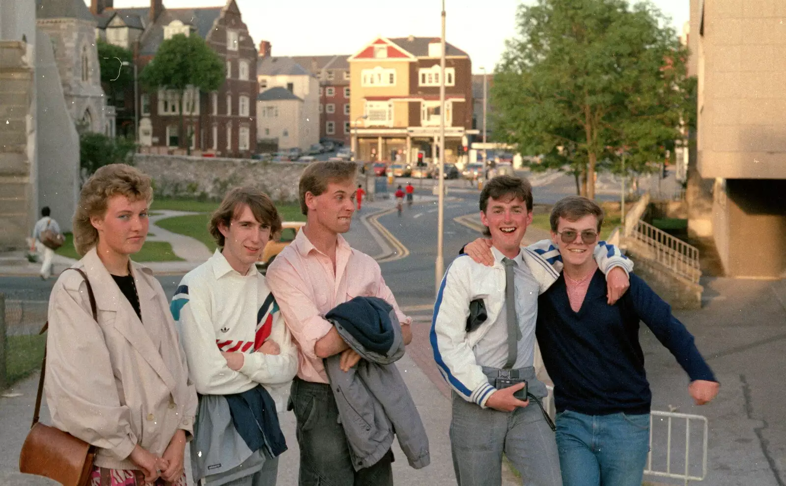 Ready for an evening trip in to town, from Uni: Riki And Dave's Place, Sutherland Road, Plymouth - 12th May 1986