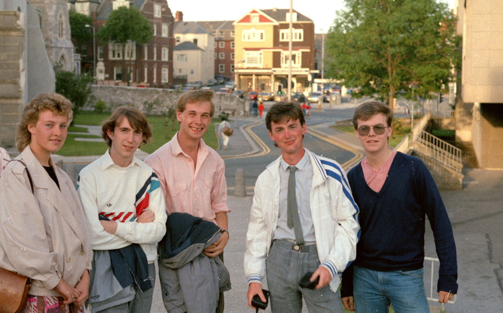 The gang hang around near the main hall from Uni: Riki And Dave's Place, Sutherland Road, Plymouth - 12th May 1986
