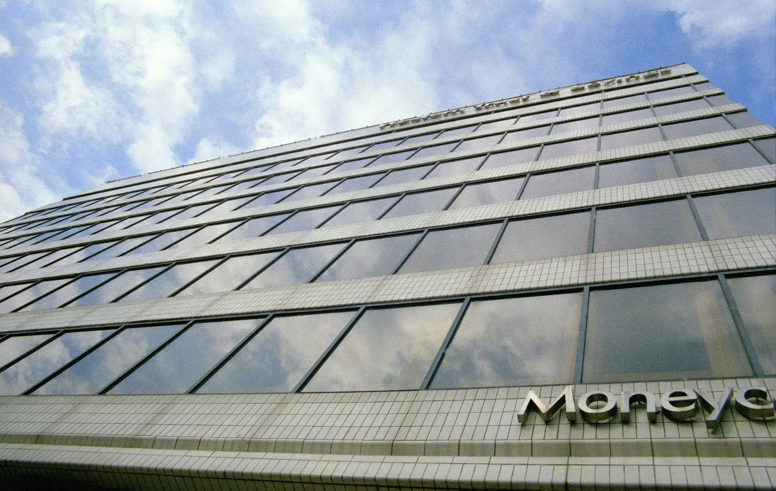 The Moneycentre, from Uni: A Tutorial Miscellany and Cromwell Road, Plymouth Polytechnic, Devon - 14th May 1986