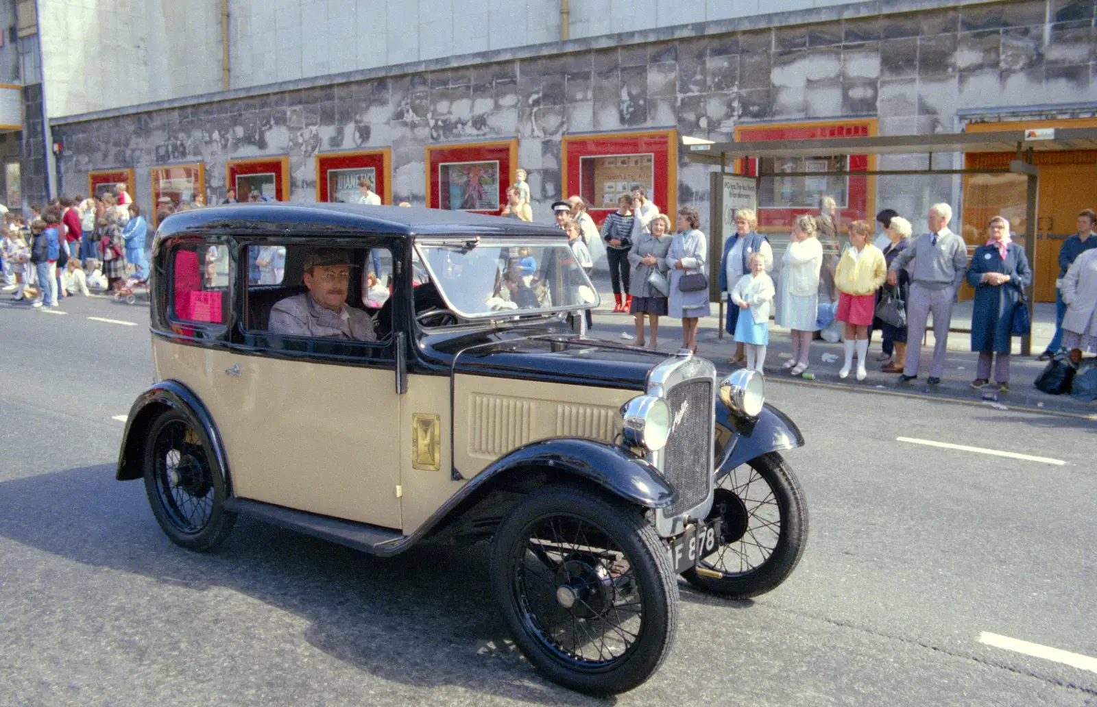Another Model T Ford, from Uni: The Lord Mayor's Procession, Plymouth, Devon - 24th May 1986