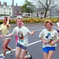 More of the Psychology group at Charles Church, Uni: Sport Aid - Run The World, Plymouth, Devon - 25th May 1986