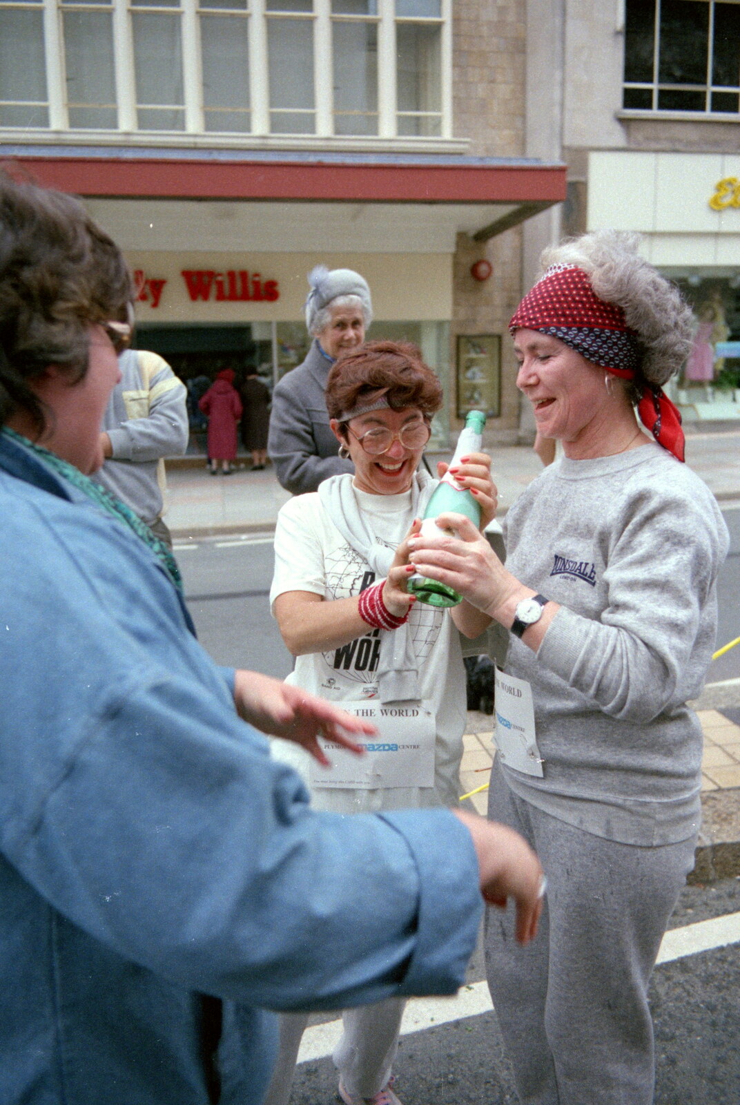 A well-earned bottle of water from Uni: Sport Aid - Run The World, Plymouth, Devon - 25th May 1986