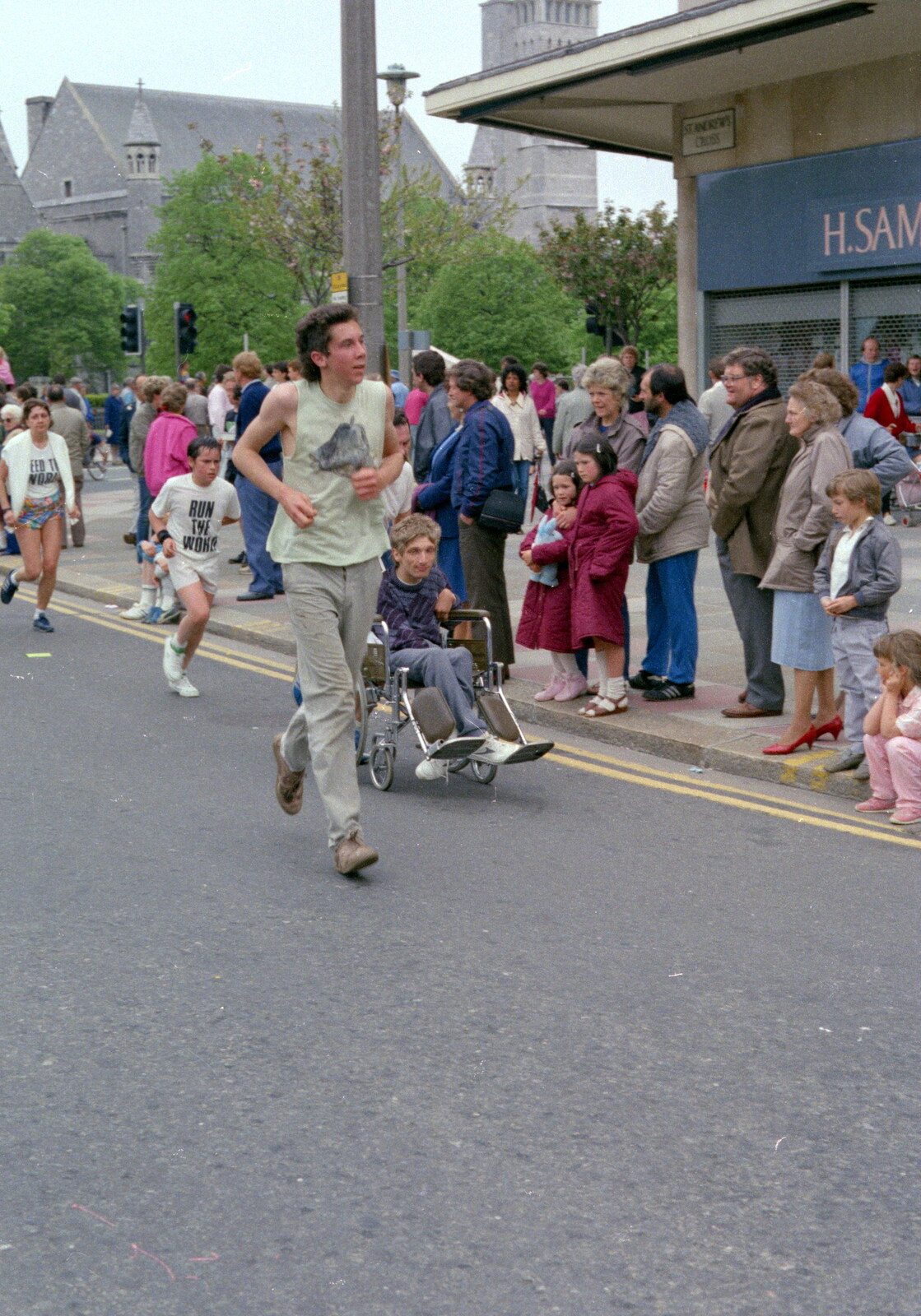 More runners and wheels from Uni: Sport Aid - Run The World, Plymouth, Devon - 25th May 1986