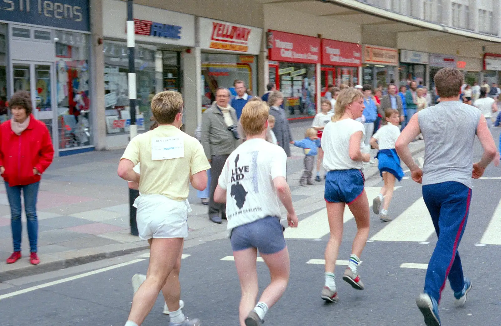 The Psychology runners head up St. Andrew's Cross, from Uni: Sport Aid - Run The World, Plymouth, Devon - 25th May 1986