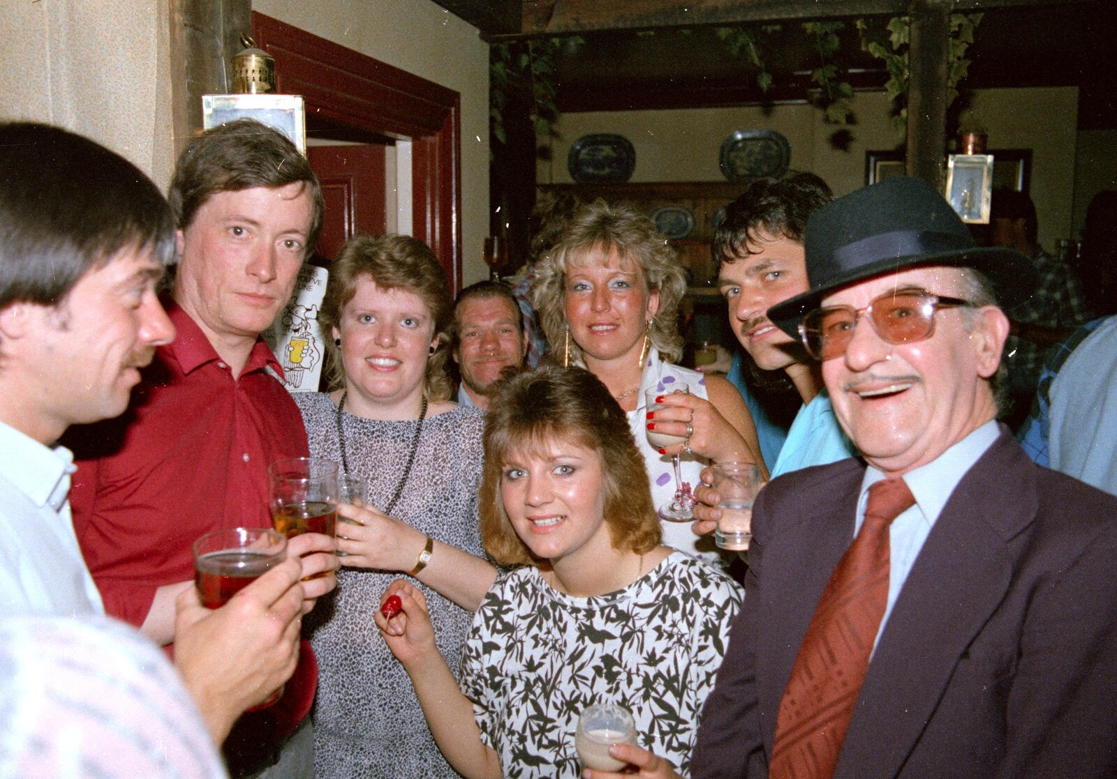 Uni: Gill Leaves the James Street Vaults, Plymouth - 30th May 1986: Don Corleone and some of the staff