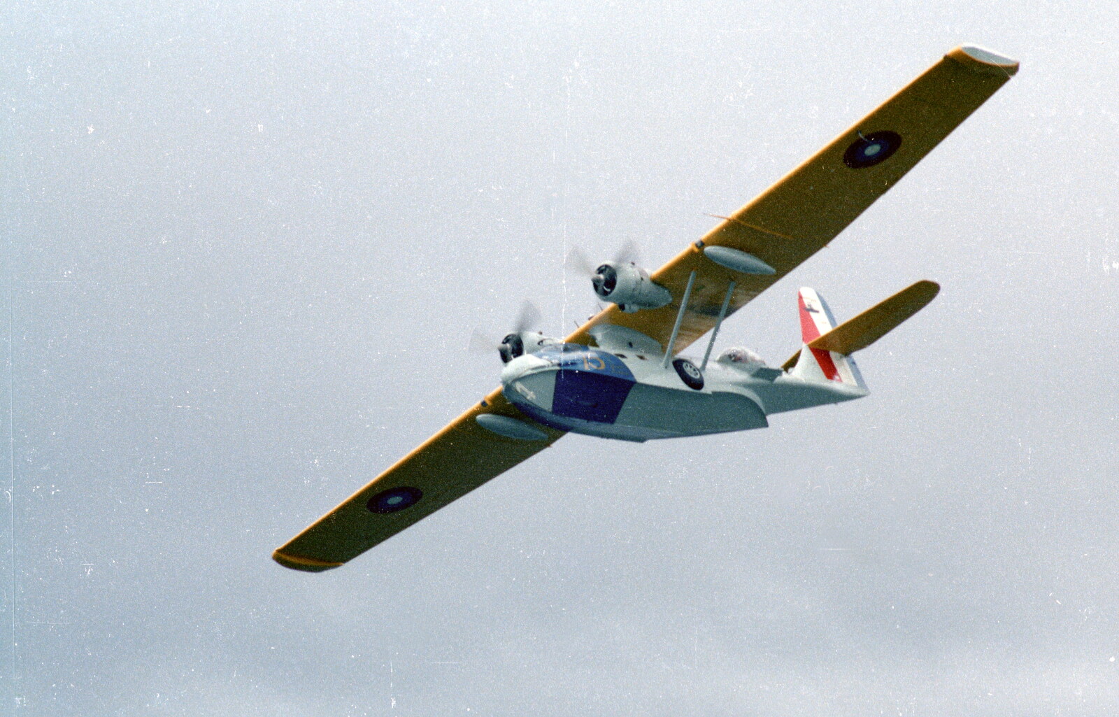 Uni: The Navy-Curtiss NC-4 Trans-Atlantic Flight, Plymouth Sound - 31st May 1986: Catalina C-FOWE - flies over