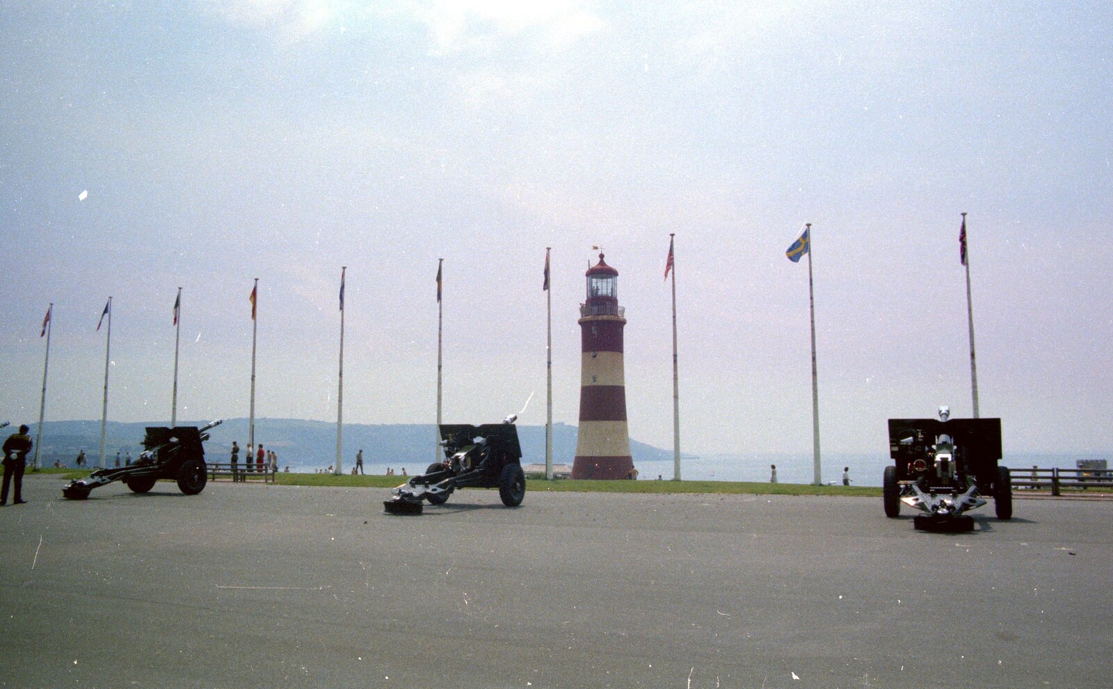 Three field guns on the Hoe from Uni: Twenty One Guns and Footie on the Beach, Plymouth Hoe and Salcombe, Devon - 15th June 1986