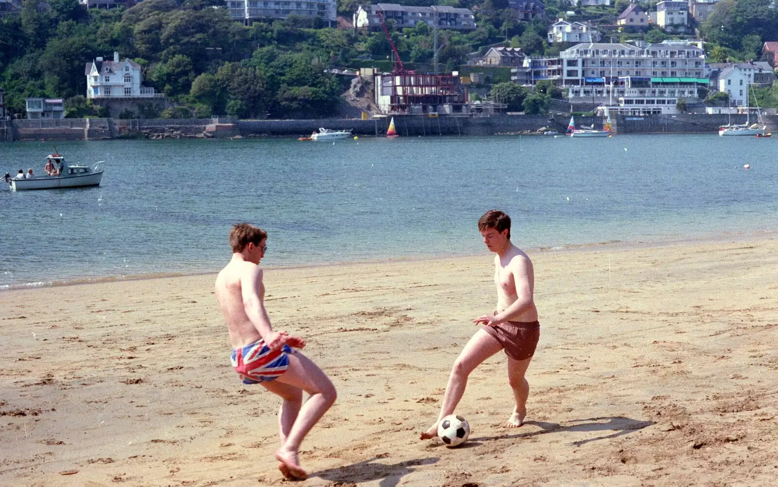 Dave's on the ball, from Uni: Twenty One Guns and Footie on the Beach, Plymouth Hoe and Salcombe, Devon - 15th June 1986