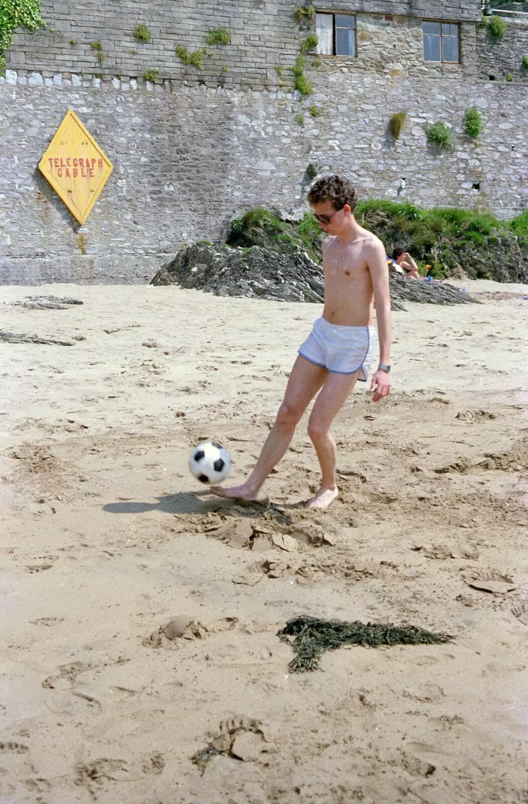 Mike Bey does a bit of keepie-uppie, from Uni: Twenty One Guns and Footie on the Beach, Plymouth Hoe and Salcombe, Devon - 15th June 1986