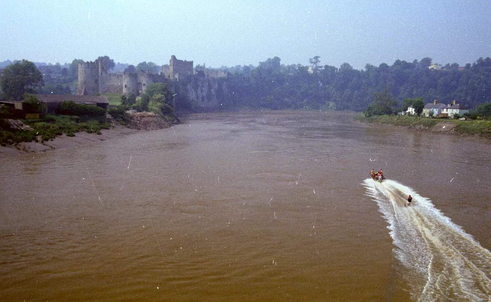 A waterskier steams up the River Wye, from A Trip to Chepstow, Monmouthshire, Wales - 5th July 1986