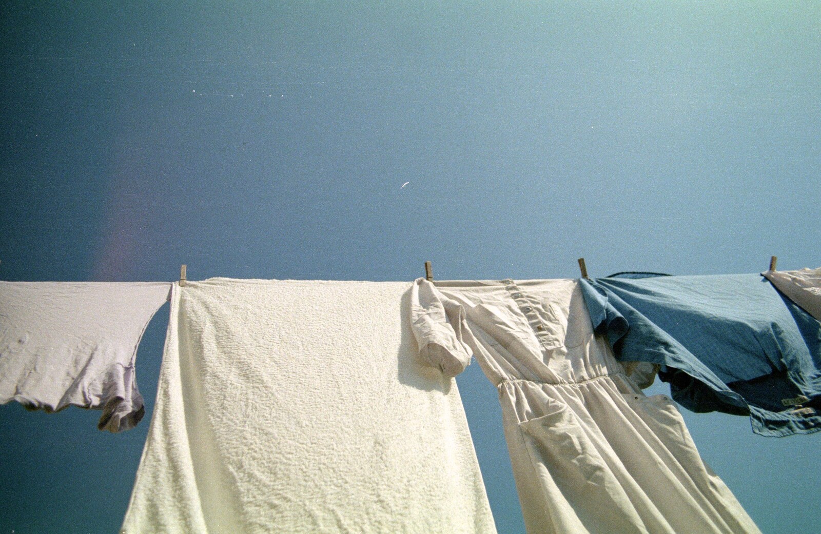 Washing on the line from Harvester Way Randomness, Lymington, Hampshire - 19th July 1986