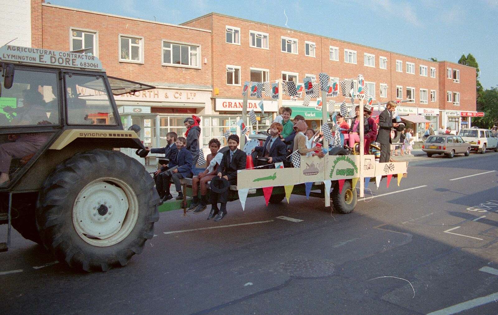 Hill House School's 'Wacky Races' float from Sean and the New Milton Carnival, Hampshire - 1st August 1986