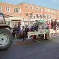 Hill House School's 'Wacky Races' float, Sean and the New Milton Carnival, Hampshire - 1st August 1986