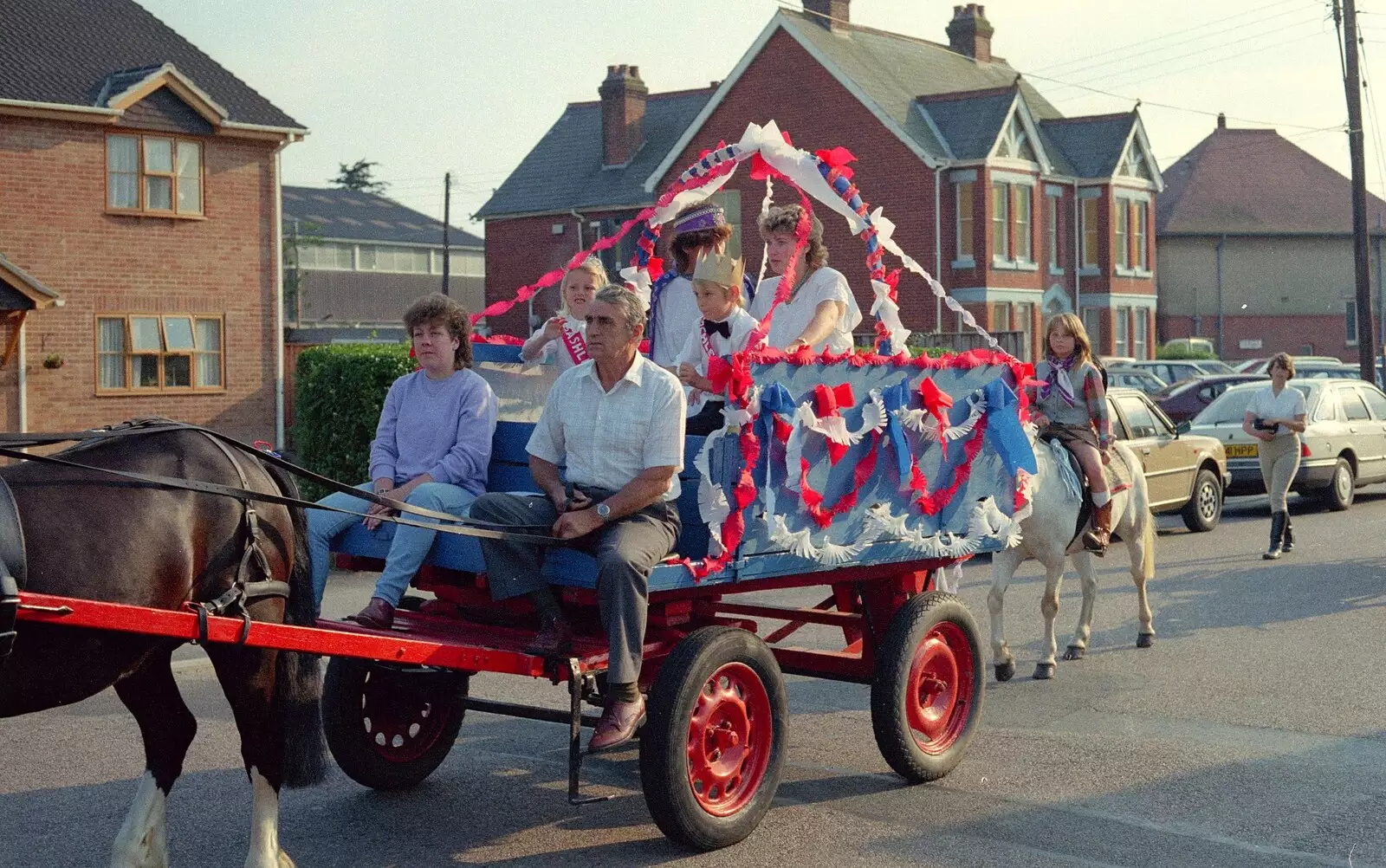 Horse and cart, with the carnival queen, from Sean and the New Milton Carnival, Hampshire - 1st August 1986