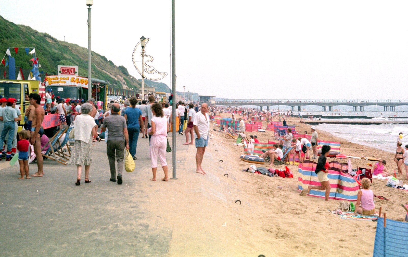 Bournemouth beach from McCarthy and Stone and the Bournemouth Carnival, Dorset - 8th August 1986