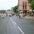 The Fun Run goes past Barclays Bank, The New Forest Marathon, New Milton, Hampshire - 14th September 1986