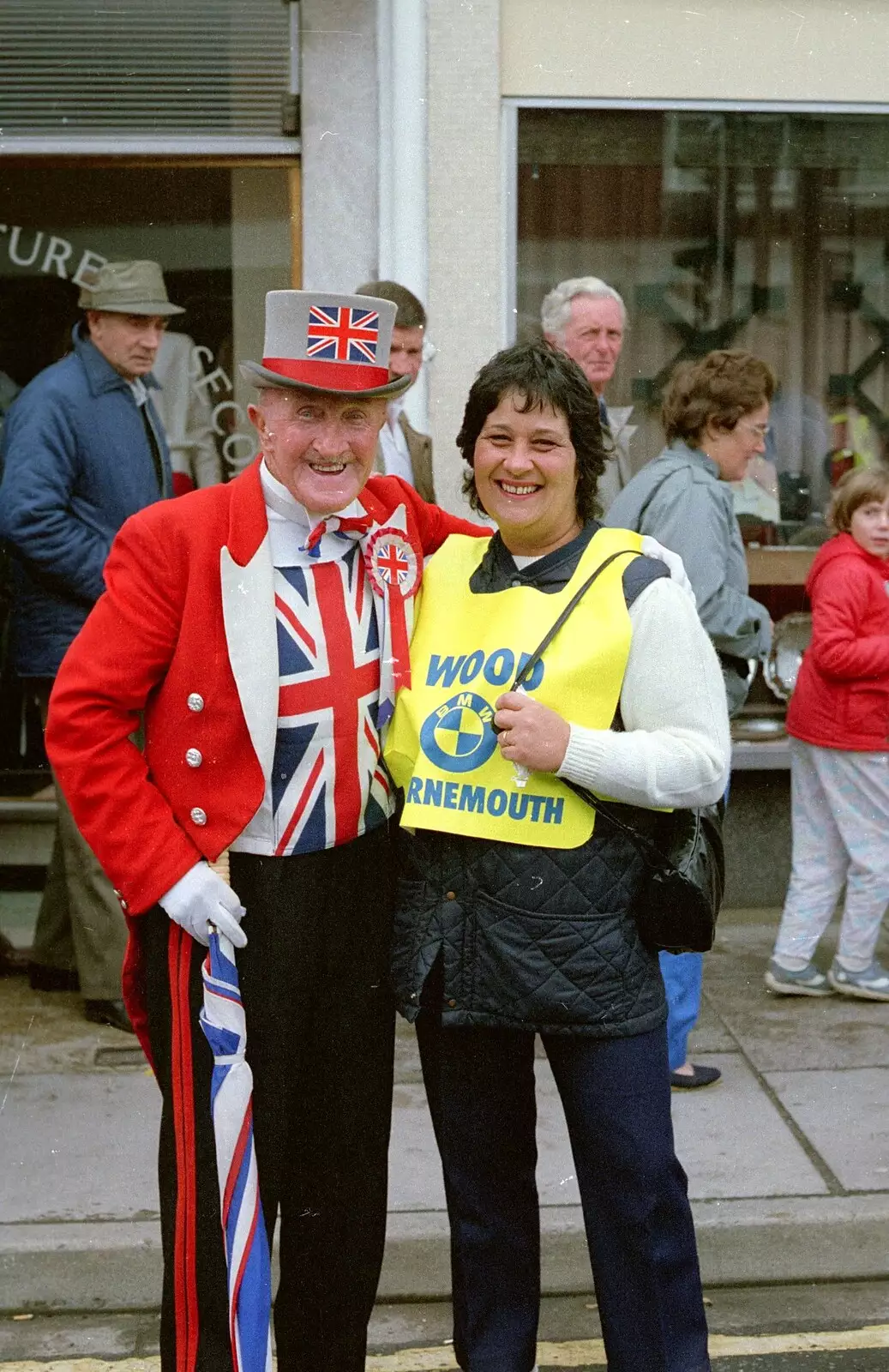 Local legend Ken Baily, and CB Pauline, from The New Forest Marathon, New Milton, Hampshire - 14th September 1986