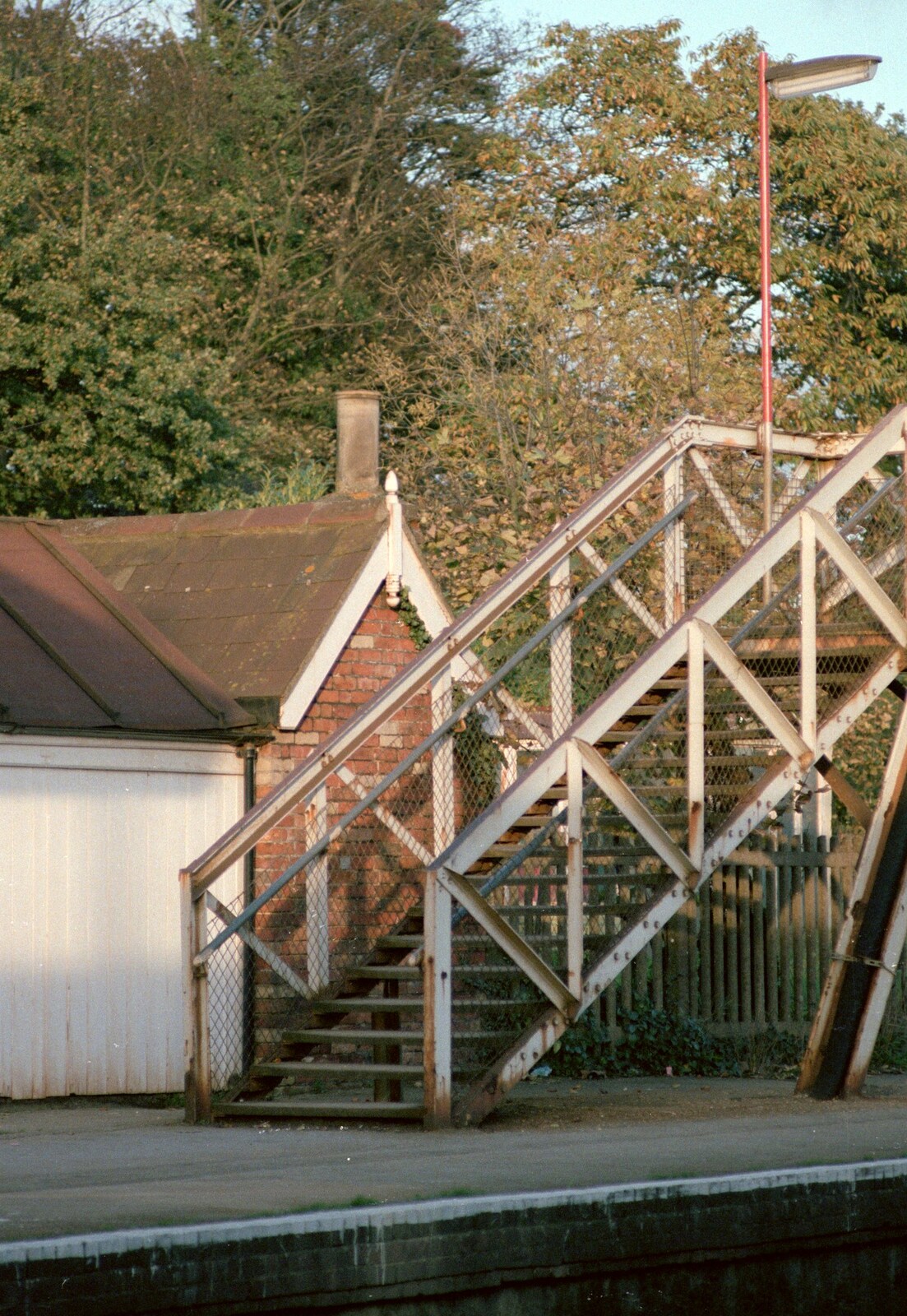 The footbridge at New Milton railway station from Grape Picking and the Trip Back to Poly, Bransgore and London - 20th September 1986