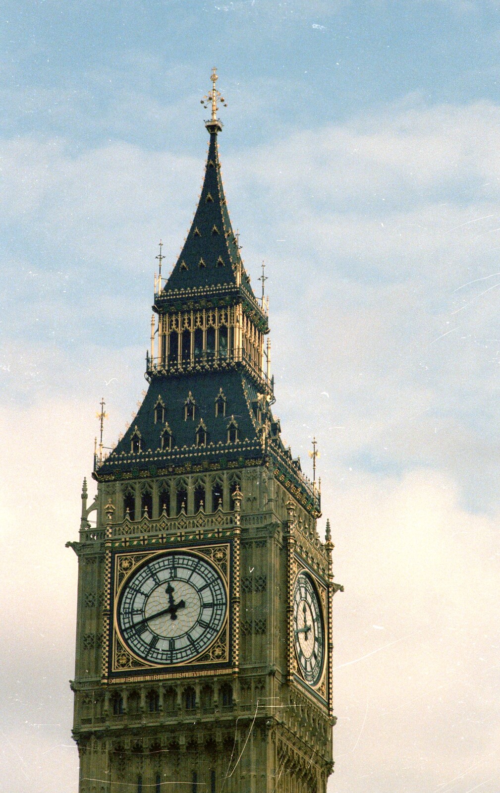 The clock tower of the Houses of Parliament from Grape Picking and the Trip Back to Poly, Bransgore and London - 20th September 1986