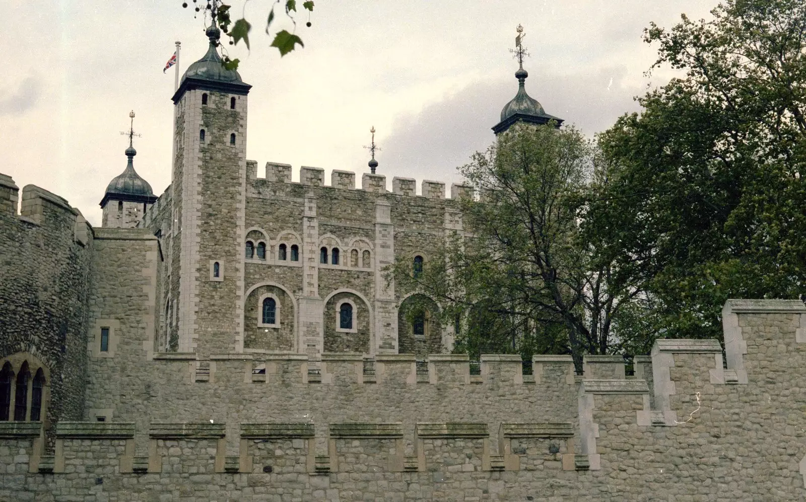 The Tower of London, from Grape Picking and the Trip Back to Poly, Bransgore and London - 20th September 1986