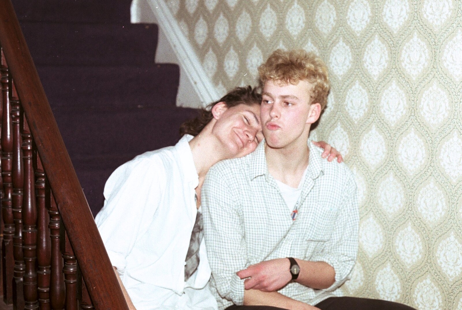 Halfway up the stairs from Uni: Simon Read's Party, North Road East, Plymouth - 10th October 1986