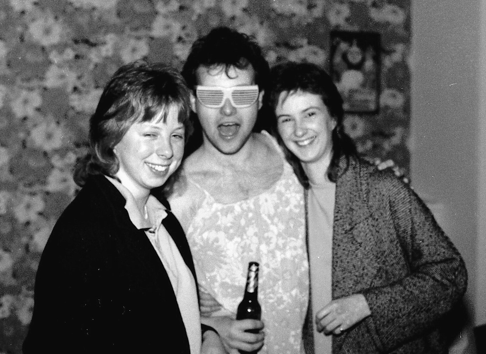 Ian Dunwoody in a dress from Uni: Simon Read's Party, North Road East, Plymouth - 10th October 1986