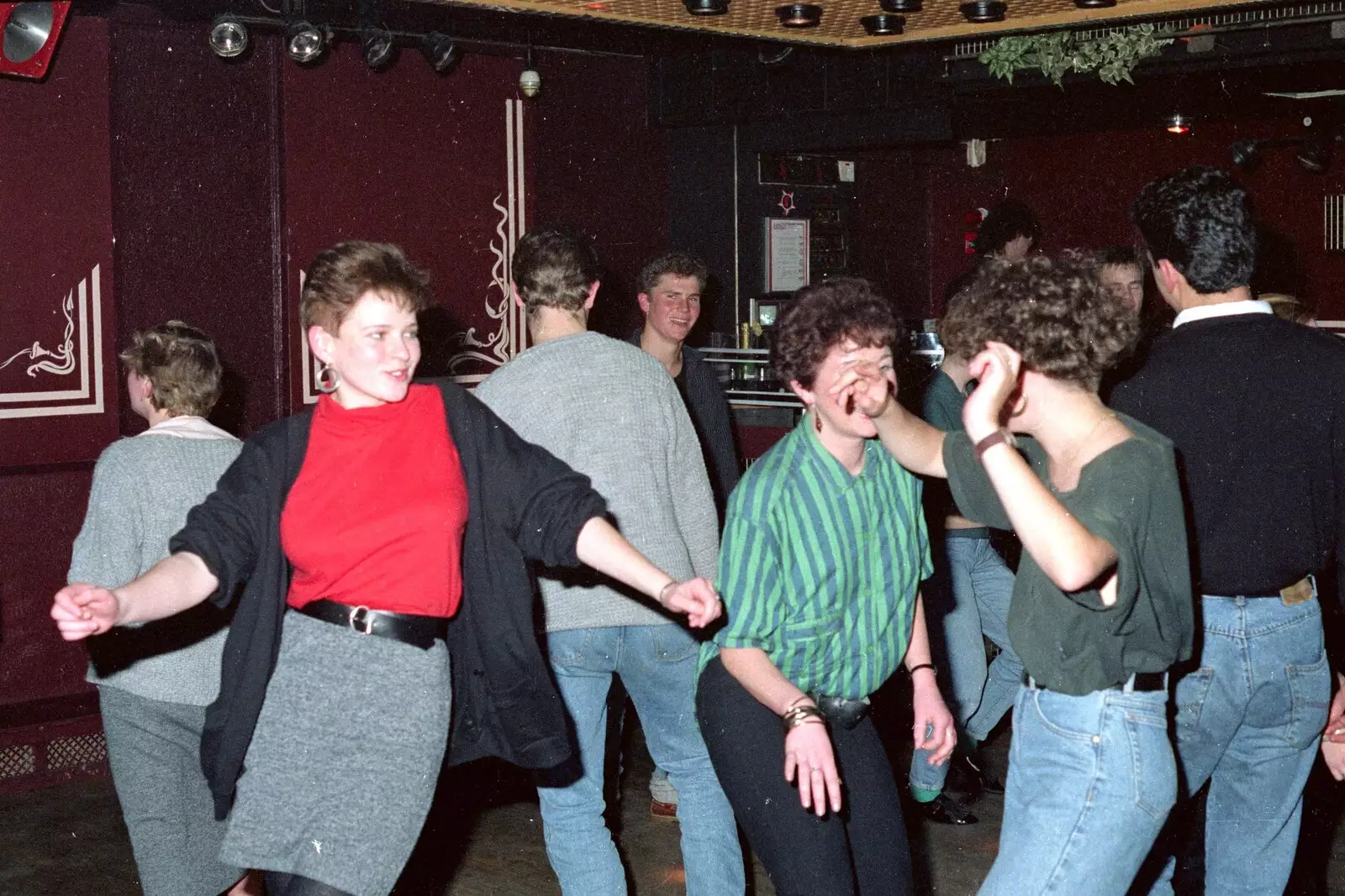 More 80s dancing in Snobs, from Uni: A Party in Snobs Nightclub, Mayflower Street, Plymouth - 18th October 1986