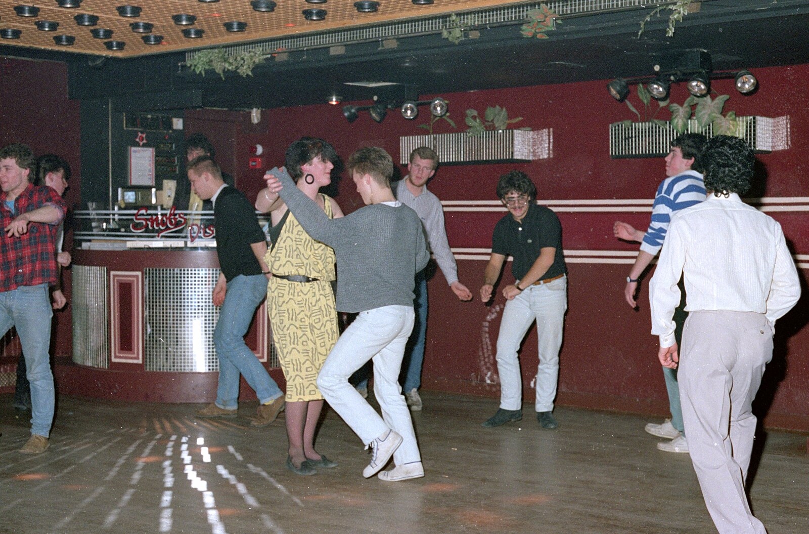 Bopping like it's 1986 from Uni: A Party in Snobs Nightclub, Mayflower Street, Plymouth - 18th October 1986