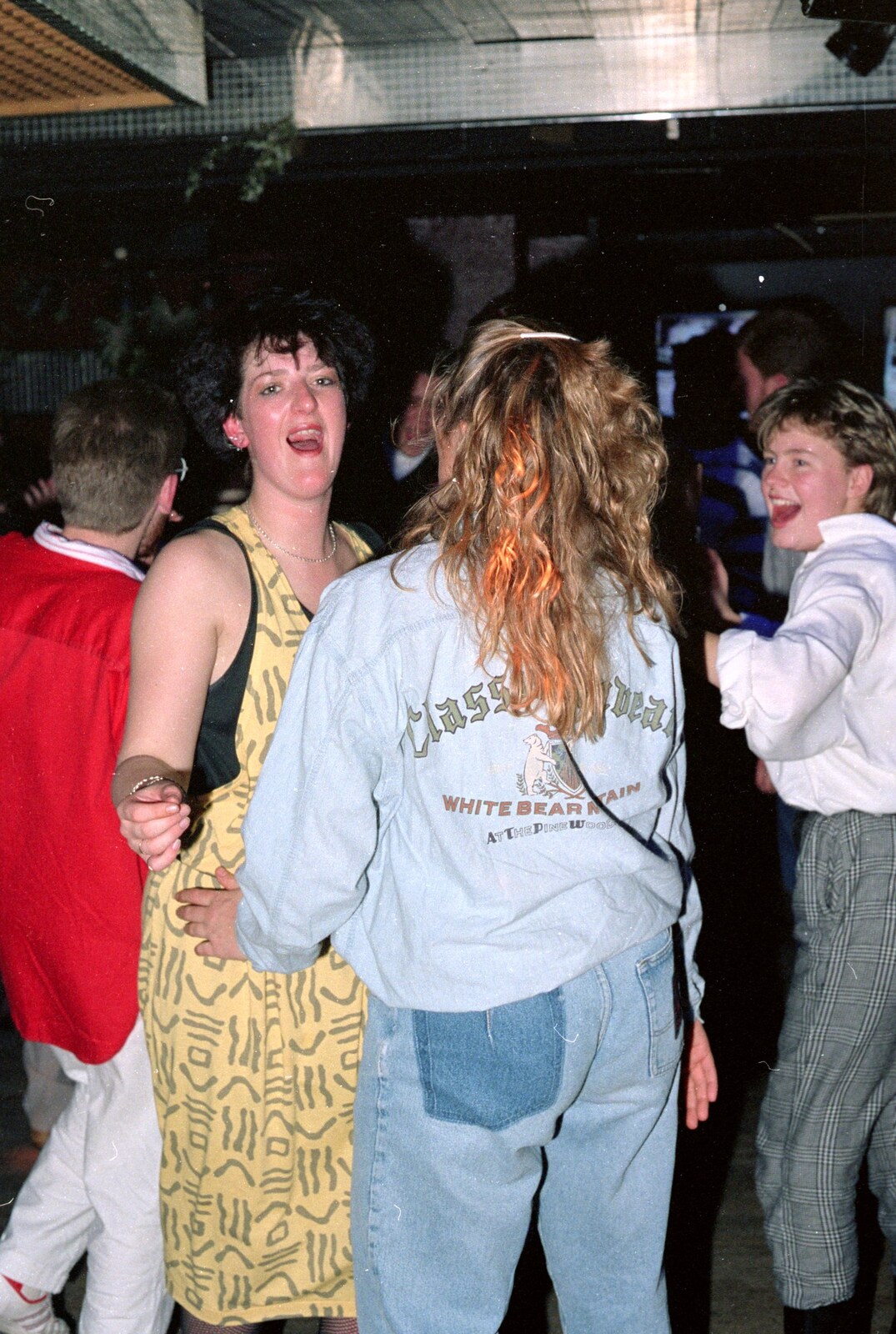 It's crowded on the dancefloor from Uni: A Party in Snobs Nightclub, Mayflower Street, Plymouth - 18th October 1986