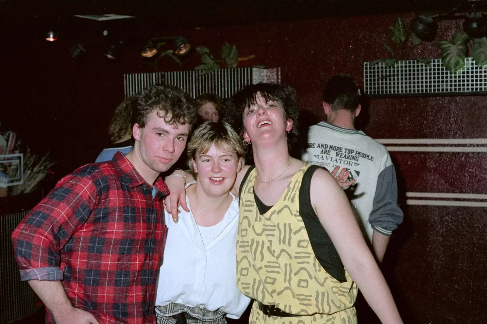 More party posing, from Uni: A Party in Snobs Nightclub, Mayflower Street, Plymouth - 18th October 1986