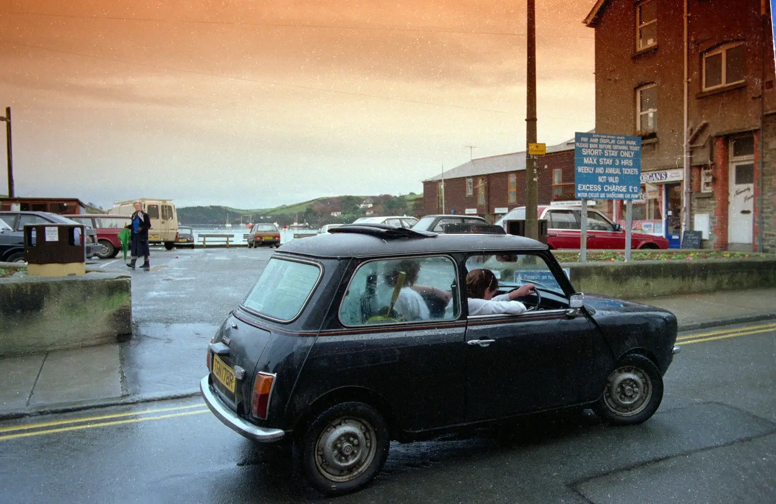 The Mini burns around Salcombe, from Uni: The Satique Project, Salcombe and Plymouth - 15th January 1987