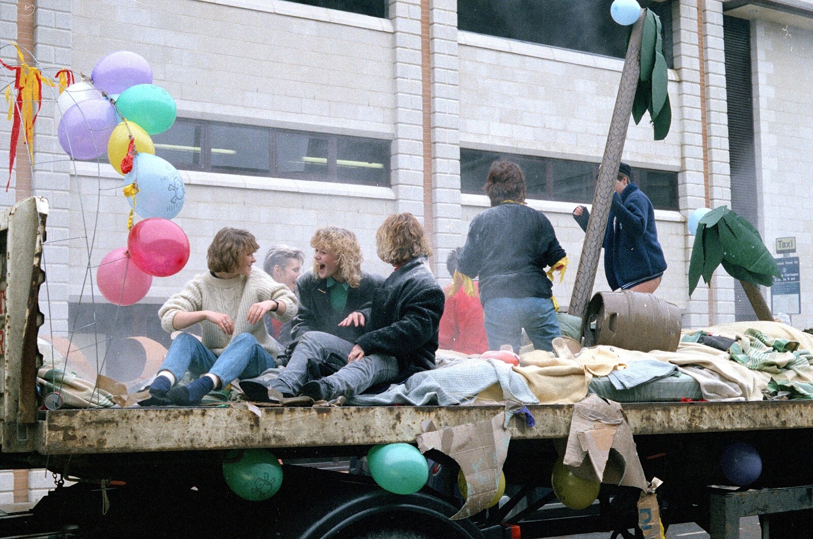 A desert island float from Uni: The PPSU Pirate RAG Parade, Plymouth, Devon - 14th February 1987