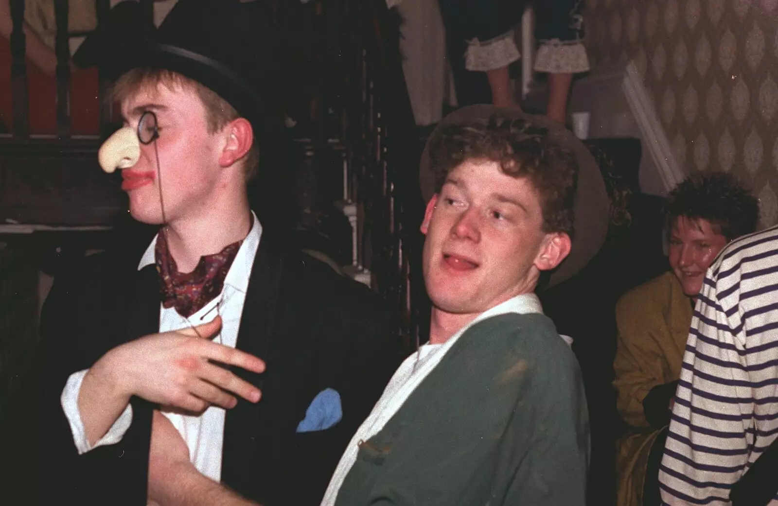 Getting friendly, from Uni: Simon Read's Party, North Road East, Plymouth - 10th March 1987