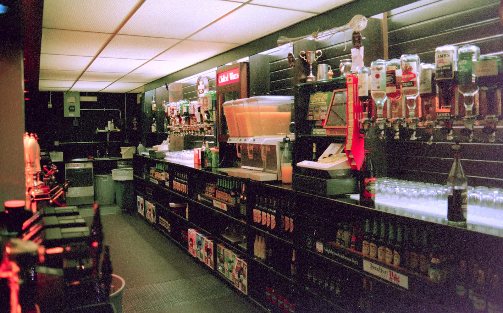 Part of the Students' Union main bar, from Uni: Scenes from the PPSU Bar, Plymouth, Devon - 2nd April 1987